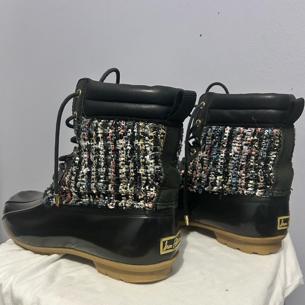 Sam Edelman Caldwell rain, boots, black, and multicolor! - Picture 13 of 14
